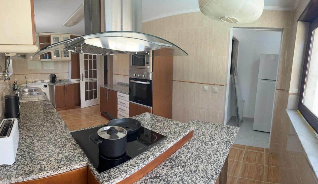 Happy Holiday Cascais - Parede Apartment ภายนอก รูปภาพ