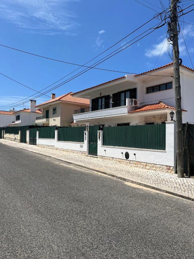 Happy Holiday Cascais - Parede Apartment ภายนอก รูปภาพ