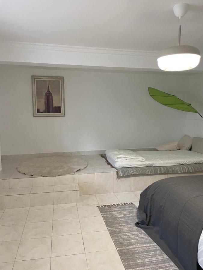Happy Holiday Cascais - Parede Apartment ภายนอก รูปภาพ