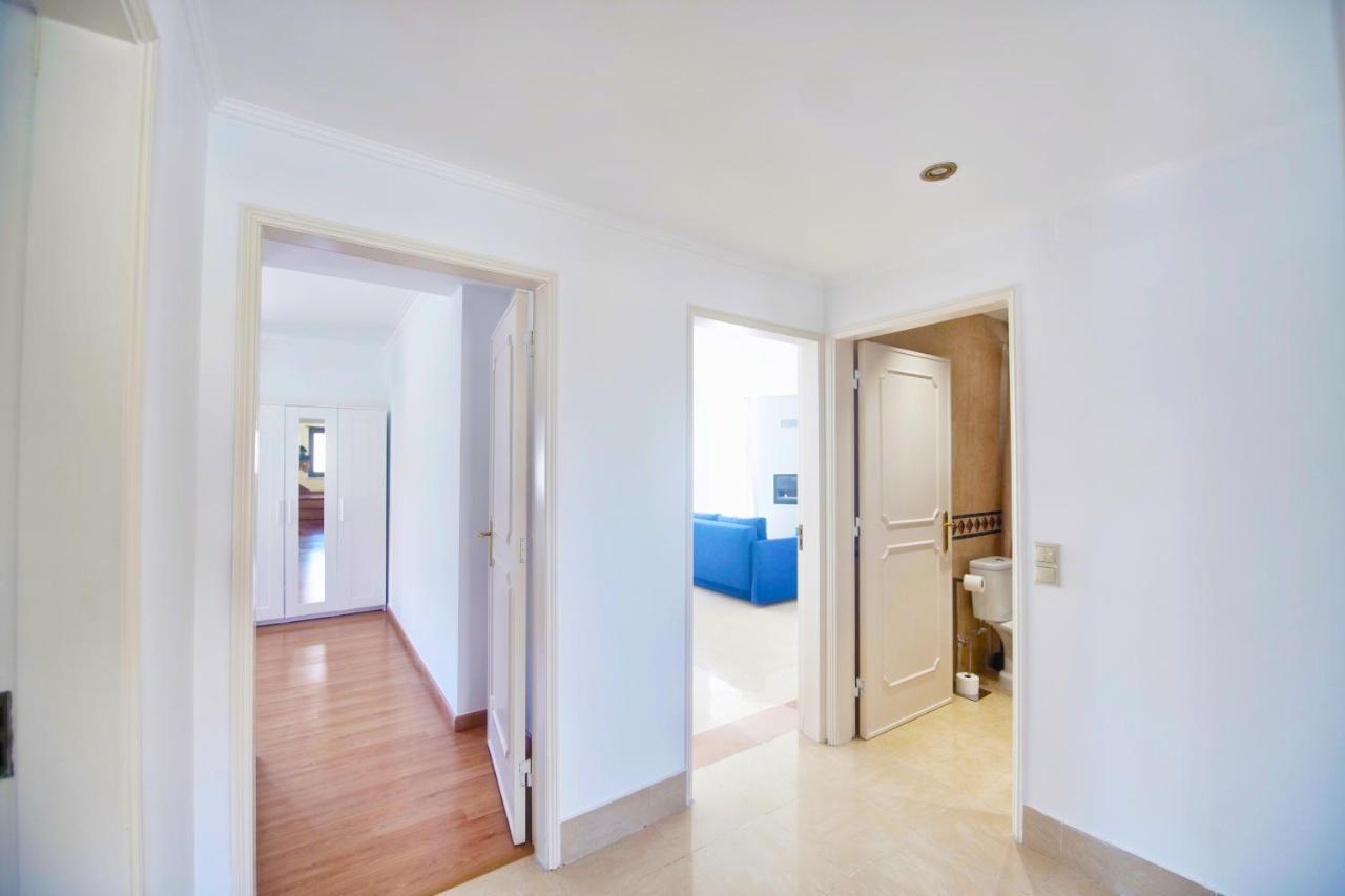 Happy Holiday Cascais - Parede Apartment ภายนอก รูปภาพ